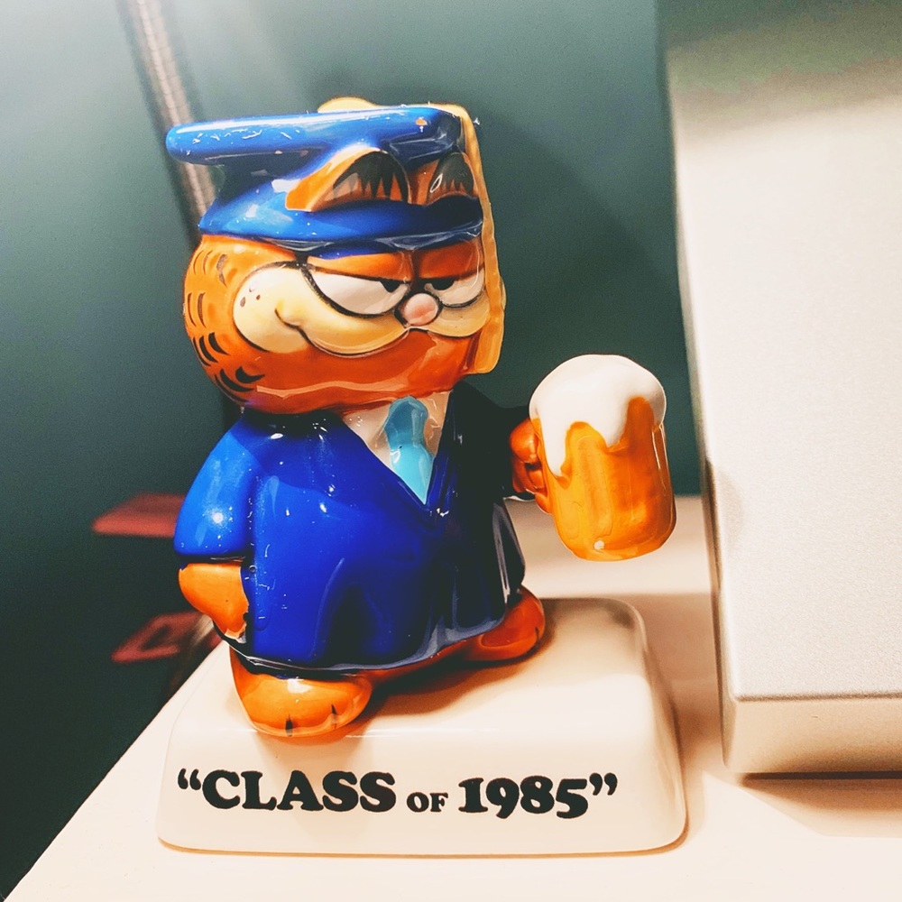 Vintage 1985 Garfield Figurine
